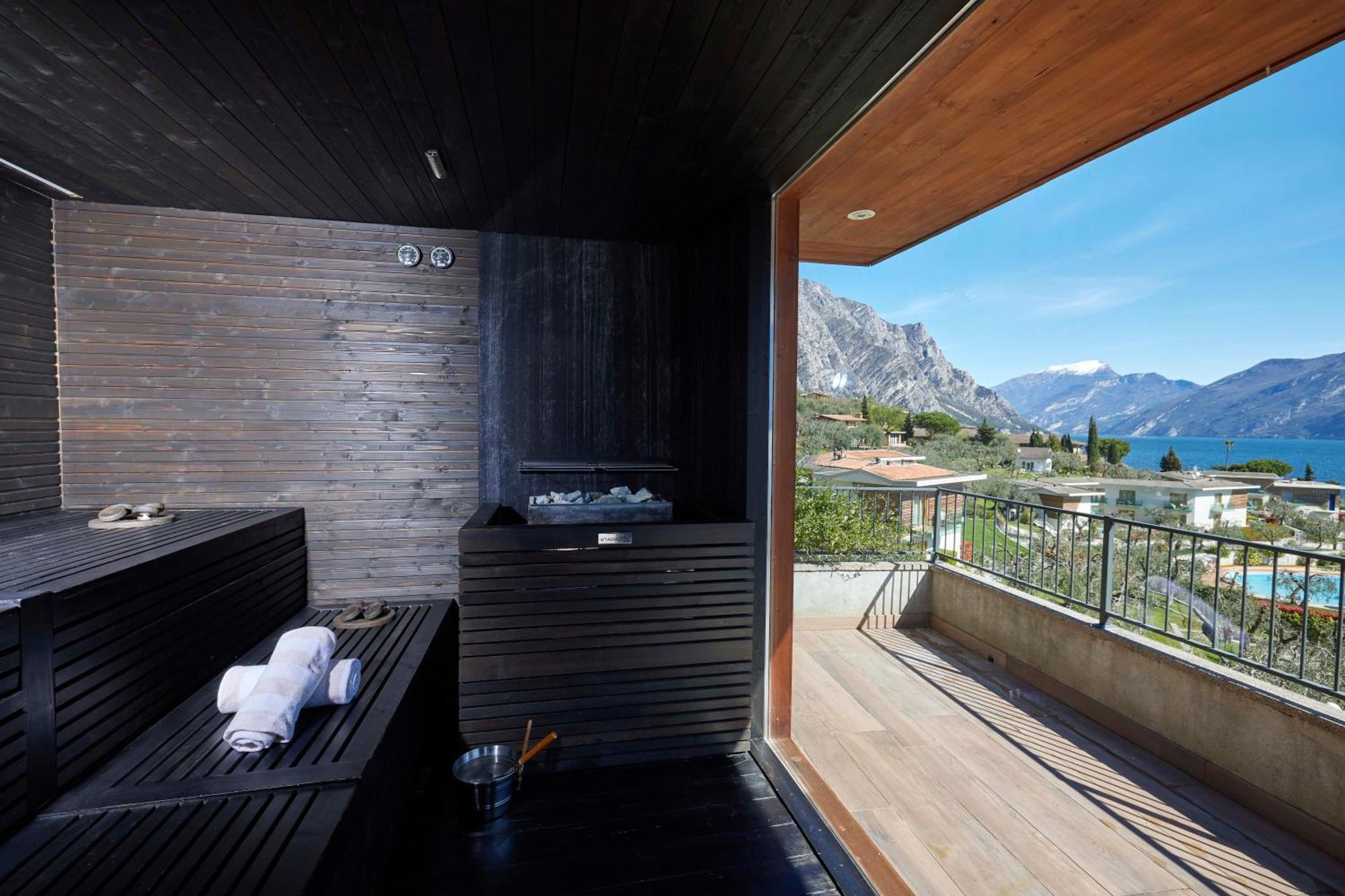 Hotel Atilius - Adults Only Limone sul Garda Zewnętrze zdjęcie
